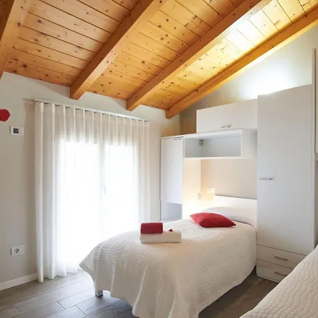 Ca Ben-1 By Interhome * דונגו